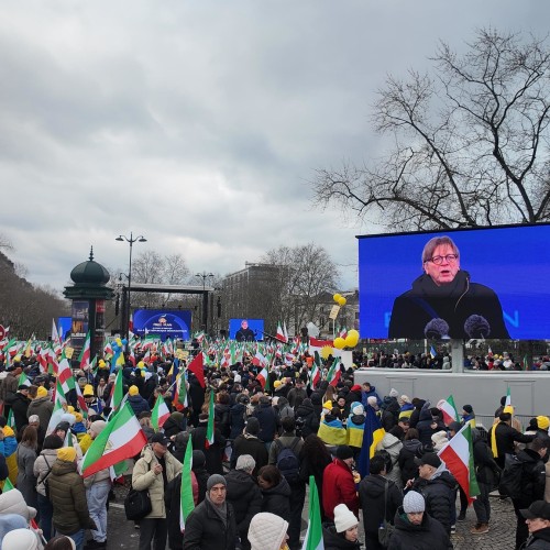 The grand rally of Iranians on the 46th anniversary of the anti-monarchic revolution in Paris- 8 February 2025