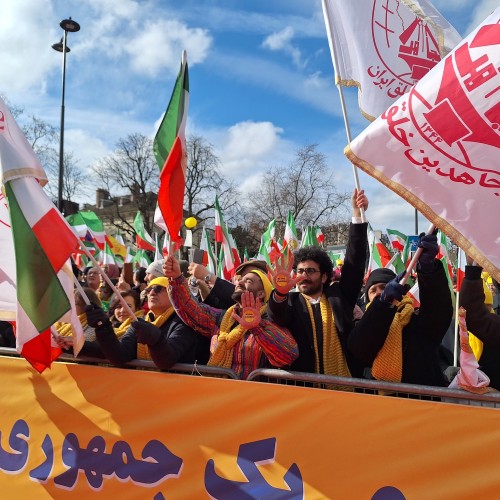 The grand rally of Iranians on the 46th anniversary of the anti-monarchic revolution in Paris- 8 February 2025