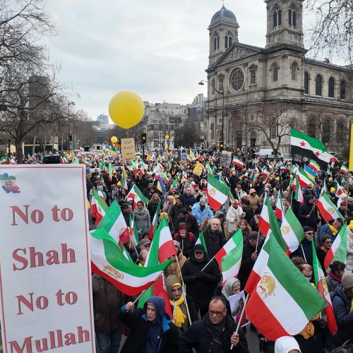 Grande manifestation des Iraniens à Paris pour le 46e anniversaire de la révolution antimonarchique - 8 Février 2025